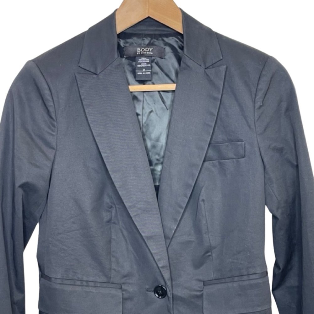 BODY BY VICTORIA | Black Single Button Blazer | Size 2 - Picture 5 of 10